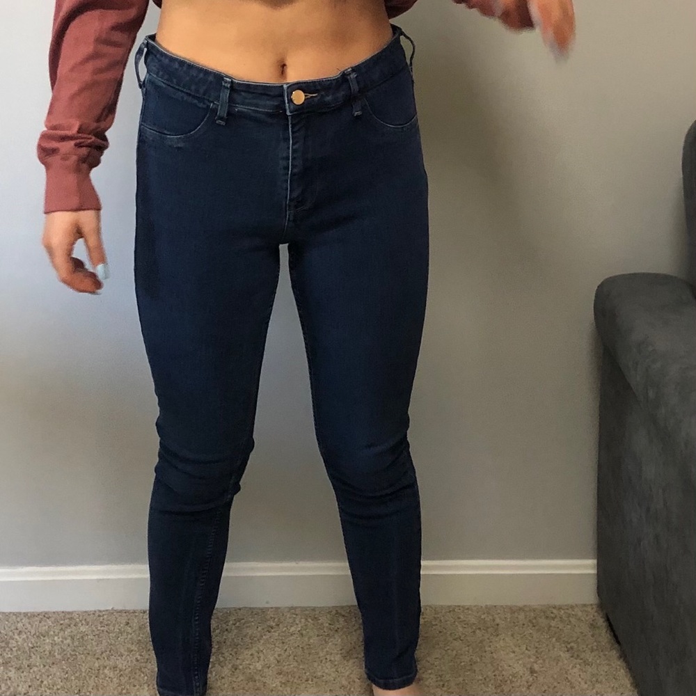 regular waist dark wash skinny jeans